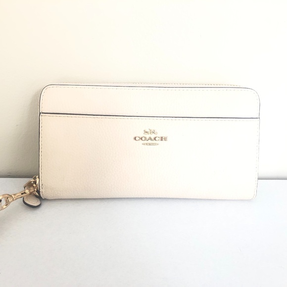 Accordion Zip Wallet With Wristlet Strap - Picture 1 of 2